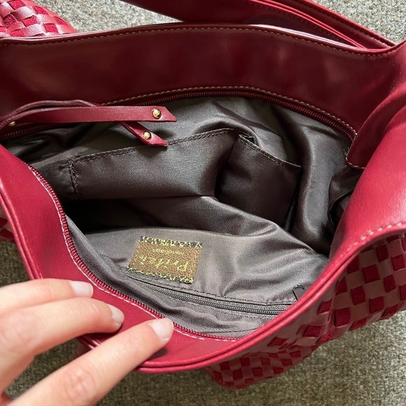 Pritzi Woven Leather Red Hobo Shoulder Tote Satchel Hand Bag Purse Zip Closure - Picture 7 of 13